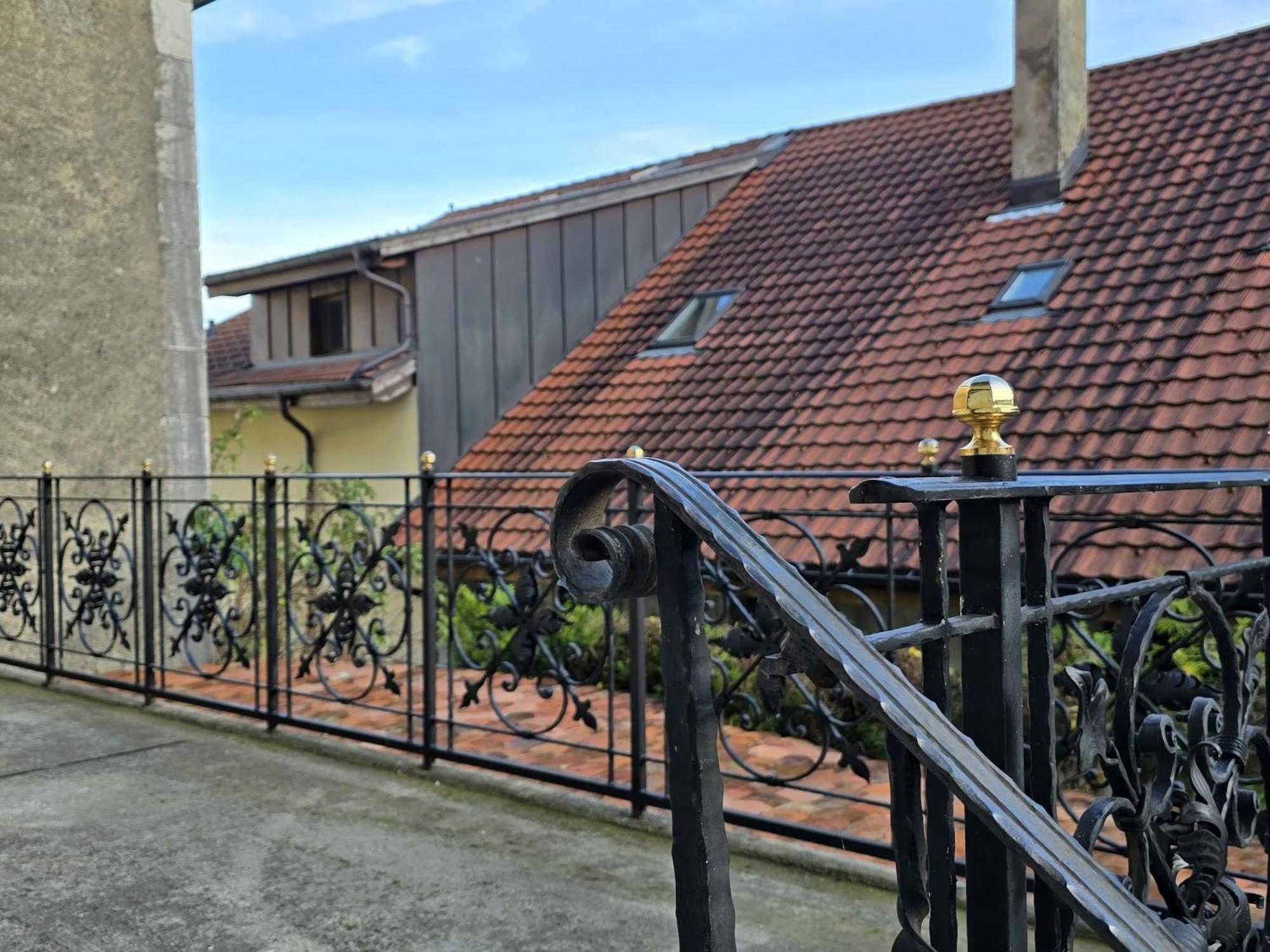 Babylone Orvin Exterior foto